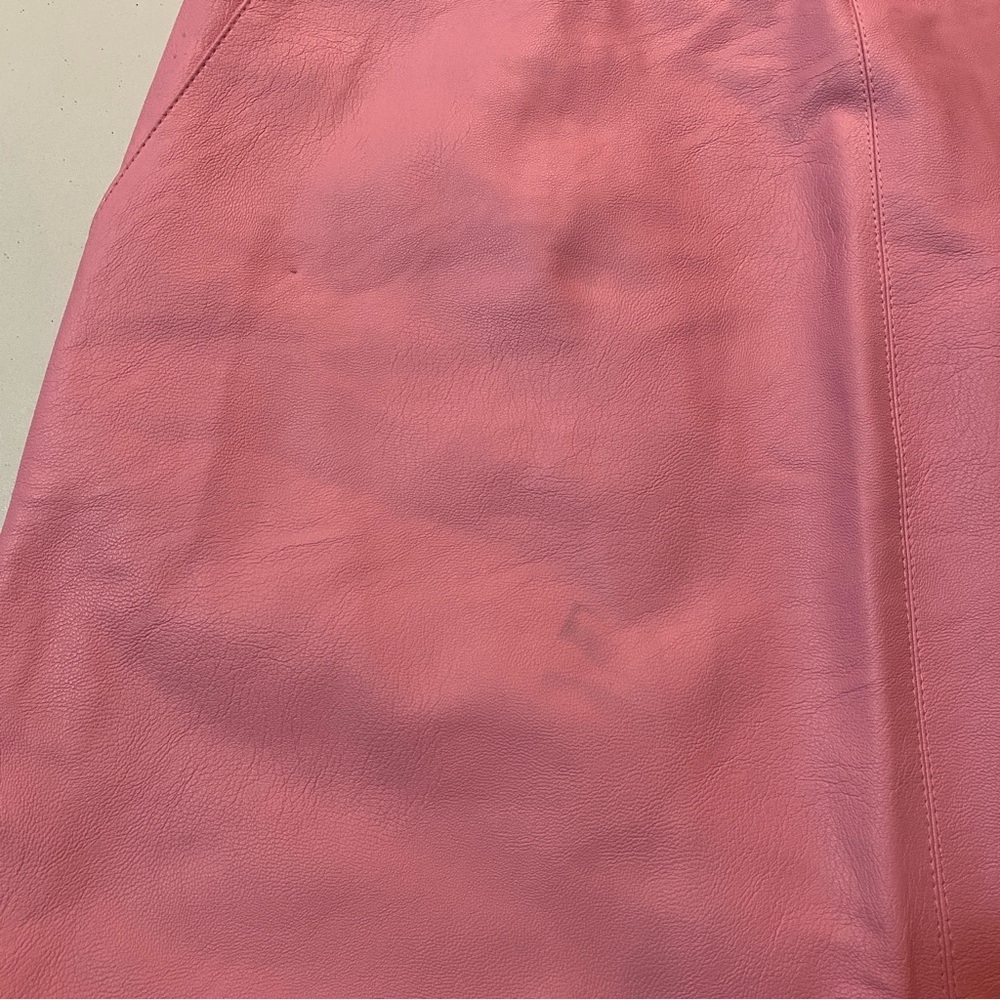 Top Shop | Bubblegum Pink Faux Leather Mini Skirt size: 6 - Picture 5 of 6